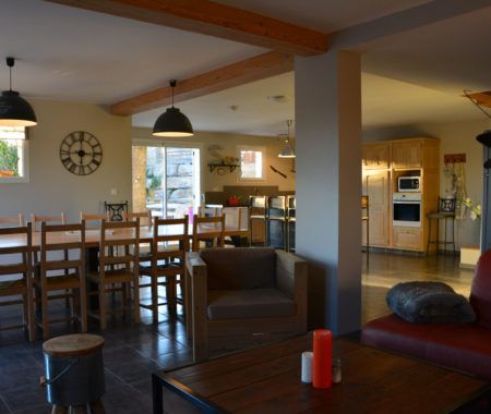 Grand Gîte La Bastide - Cuisine / Salon