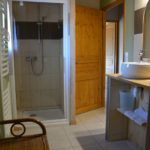 Grand Gîte La Bastide - Salle d'eau à l'étage