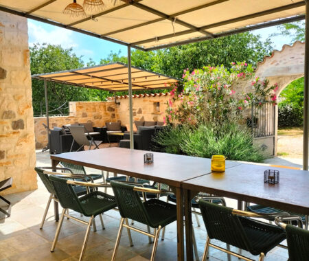 Grand Gîte Le Mas - Terrasse et coin lounge